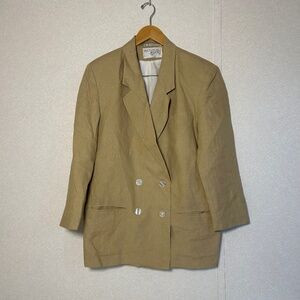 Vintage International Scene tan Blazer Women's Size 11/12 Linen Double Breasted.